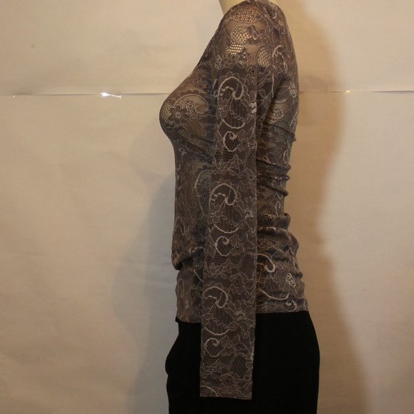 Aritzia TALULA Clarendon grey lace top size Small - Picture 2 of 6